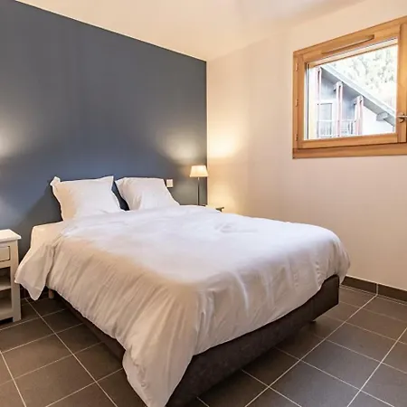 Des Combes Privatisation Complete Holiday home